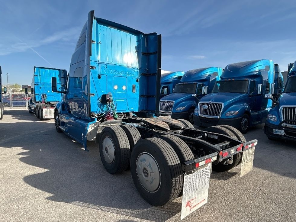 Sleeper Tractor-Heavy Duty Tractors-International-2021-LT625-El Paso-TX-727,158\n\t\tmiles-$ 32,500 - Image 5