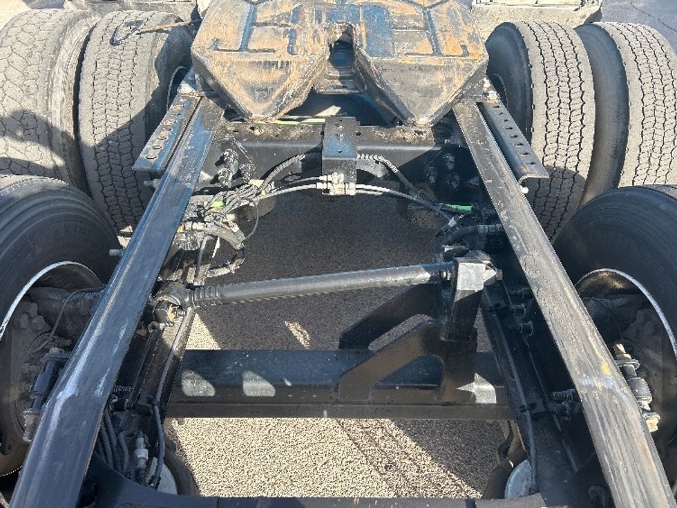 Sleeper Tractor-Heavy Duty Tractors-International-2021-LT625-El Paso-TX-727,158\n\t\tmiles-$ 32,500 - Image 6