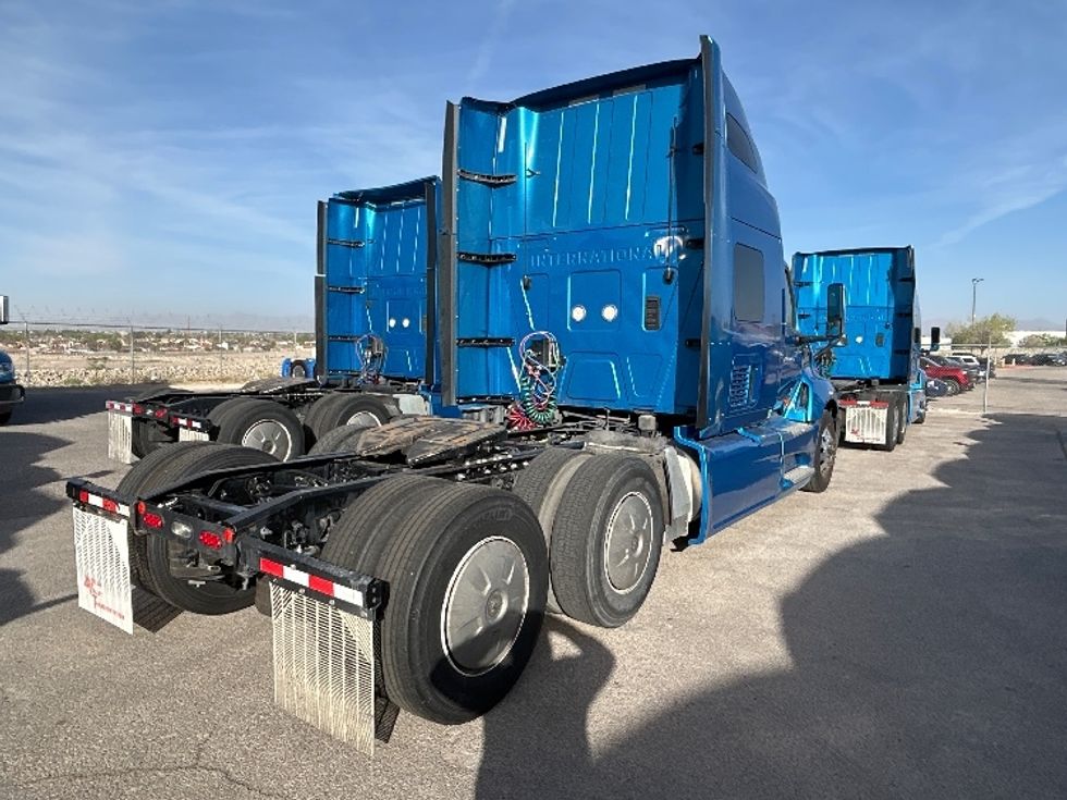 Sleeper Tractor-Heavy Duty Tractors-International-2021-LT625-El Paso-TX-727,158\n\t\tmiles-$ 32,500 - Image 7