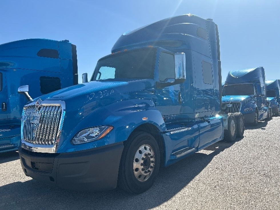 Sleeper Tractor-Heavy Duty Tractors-International-2021-LT625-El Paso-TX-728,977\n\t\tmiles-$ 27,750 - Image 3