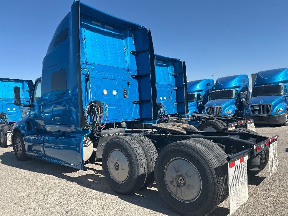 Sleeper Tractor-Heavy Duty Tractors-International-2021-LT625-El Paso-TX-728,977\n\t\tmiles-$ 27,750 - Image 5