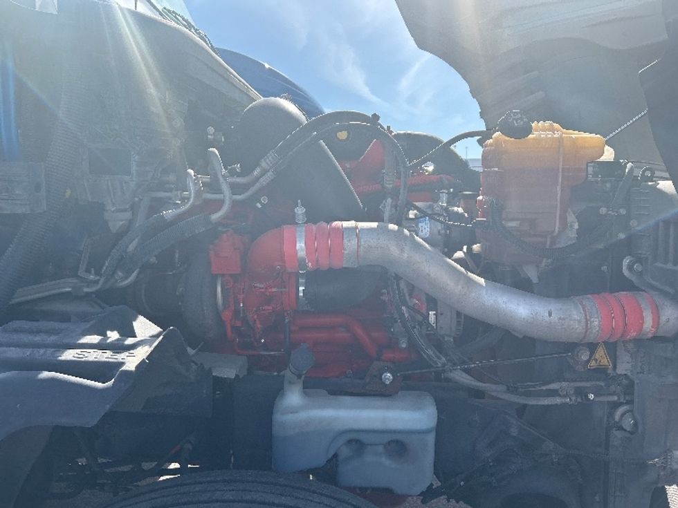 Sleeper Tractor-Heavy Duty Tractors-International-2021-LT625-El Paso-TX-729,262\n\t\tmiles-$ 27,750 - Image 20