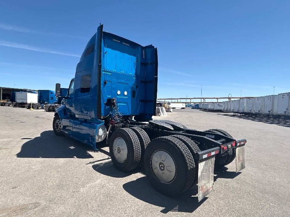 Sleeper Tractor-Heavy Duty Tractors-International-2021-LT625-El Paso-TX-732,465\n\t\tmiles-$ 34,250 - Image 5