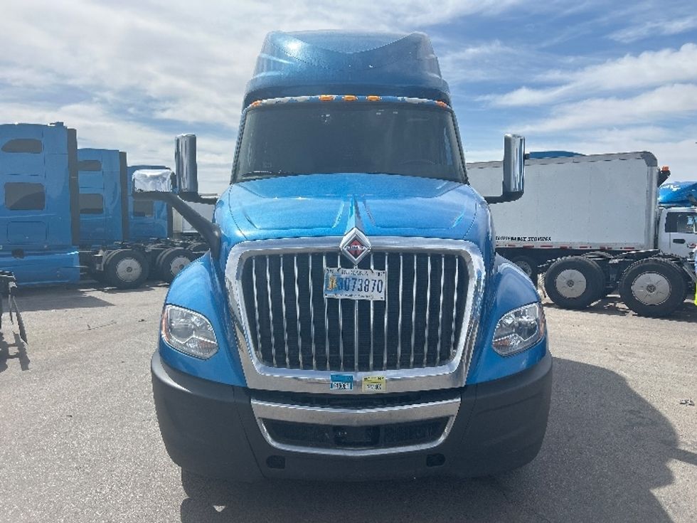 Sleeper Tractor-Heavy Duty Tractors-International-2021-LT625-El Paso-TX-733,897\n\t\tmiles-$ 33,500 - Image 2
