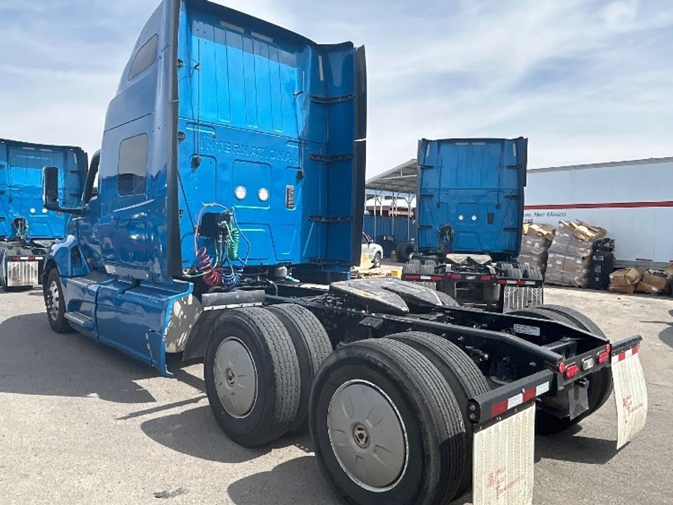 Sleeper Tractor-Heavy Duty Tractors-International-2021-LT625-El Paso-TX-733,897\n\t\tmiles-$ 33,500 - Image 5