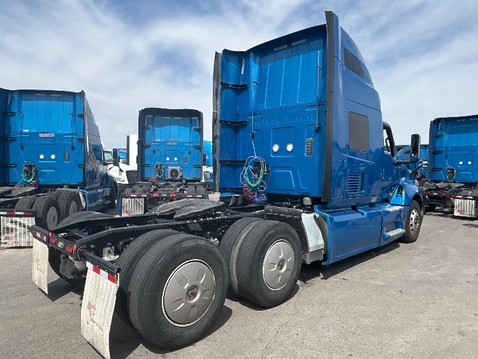 Sleeper Tractor-Heavy Duty Tractors-International-2021-LT625-El Paso-TX-733,897\n\t\tmiles-$ 33,500 - Image 7