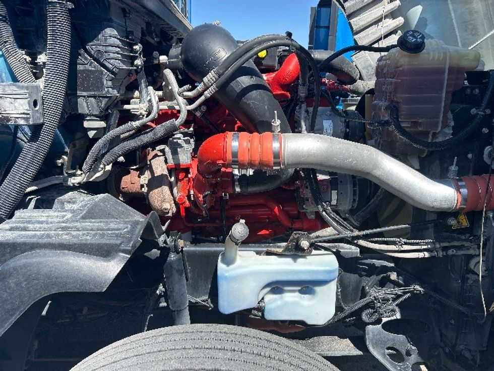 Sleeper Tractor-Heavy Duty Tractors-International-2021-LT625-El Paso-TX-744,213\n\t\tmiles-$ 33,250 - Image 20