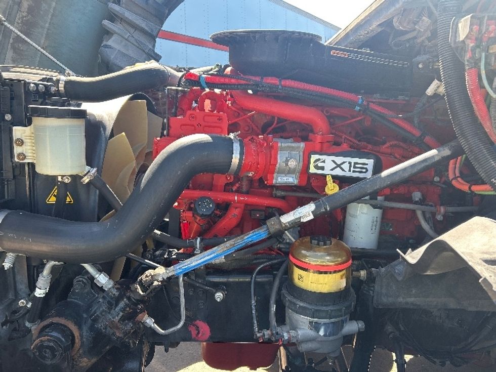 Sleeper Tractor-Heavy Duty Tractors-International-2021-LT625-El Paso-TX-744,213\n\t\tmiles-$ 33,250 - Image 21