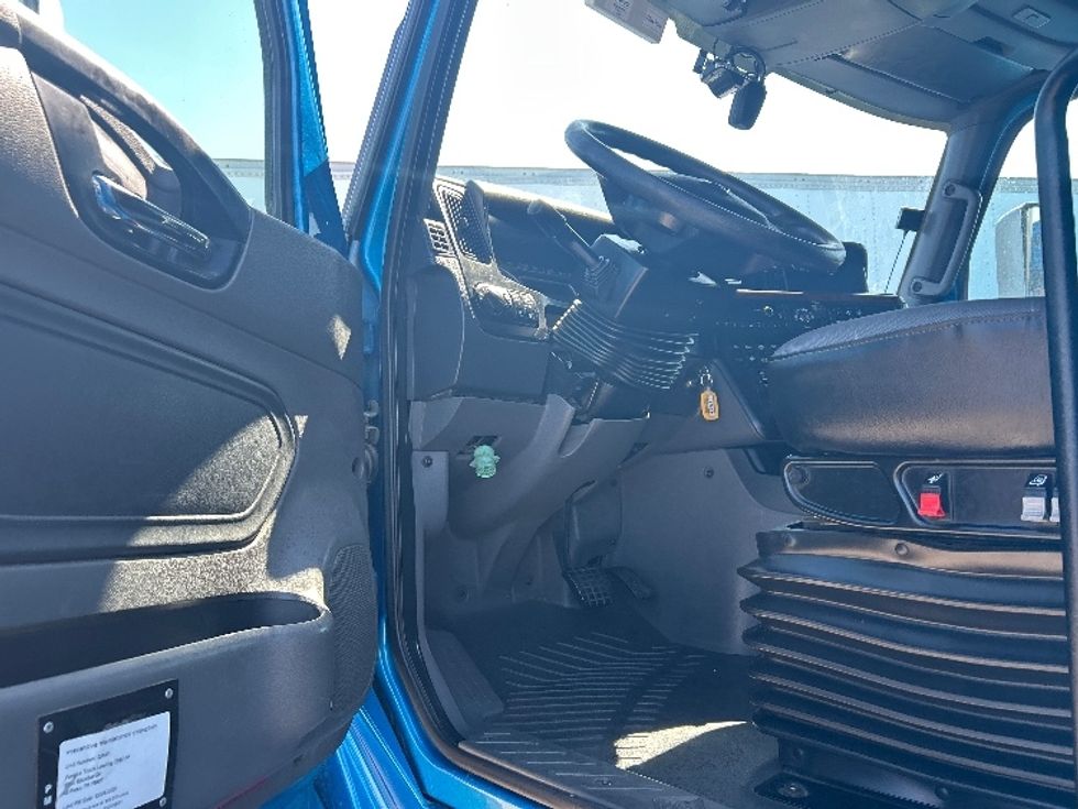 Sleeper Tractor-Heavy Duty Tractors-International-2021-LT625-El Paso-TX-744,213\n\t\tmiles-$ 33,250 - Image 9