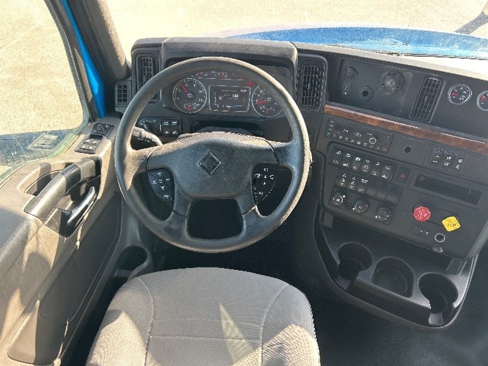 Sleeper Tractor-Heavy Duty Tractors-International-2021-LT625-El Paso-TX-745,312\n\t\tmiles-$ 30,750 - Image 11