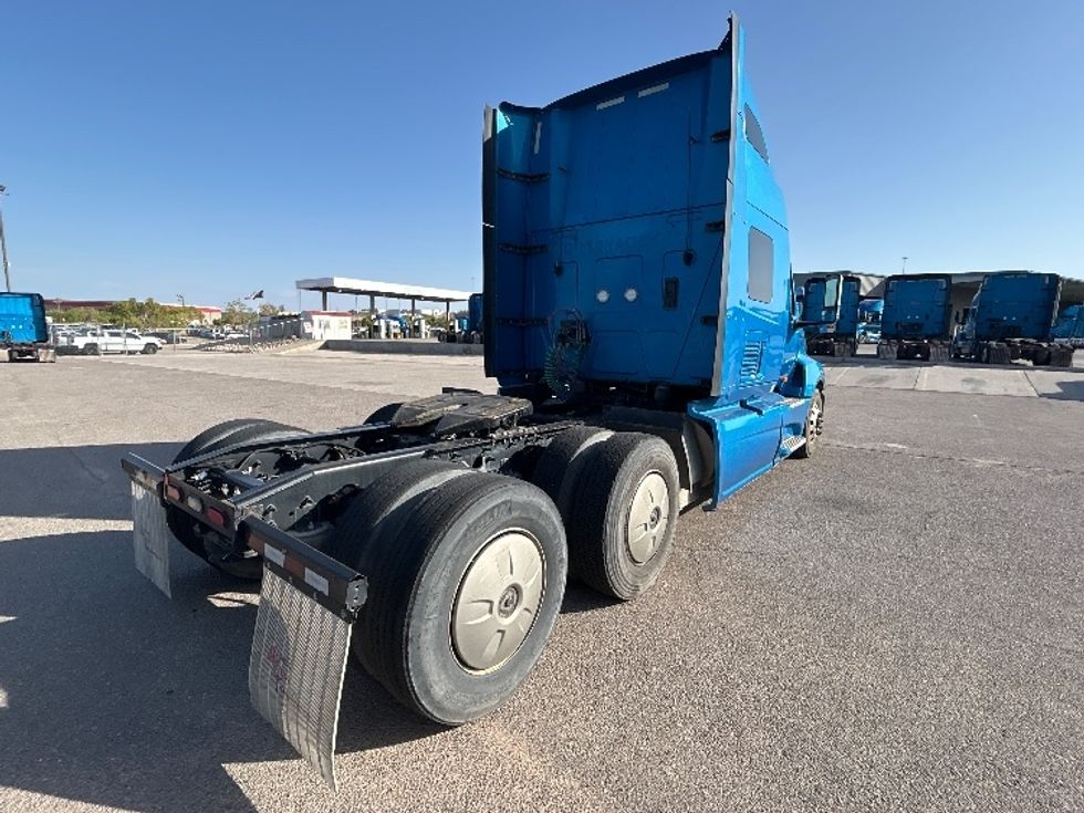 Sleeper Tractor-Heavy Duty Tractors-International-2021-LT625-El Paso-TX-745,312\n\t\tmiles-$ 30,750 - Image 7