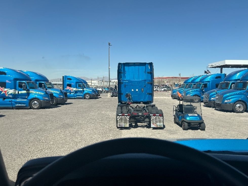 Sleeper Tractor-Heavy Duty Tractors-International-2021-LT625-El Paso-TX-748,305\n\t\tmiles-$ 32,500 - Image 11