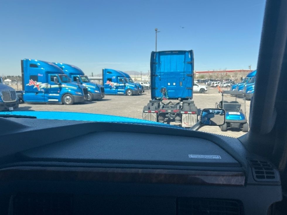 Sleeper Tractor-Heavy Duty Tractors-International-2021-LT625-El Paso-TX-748,305\n\t\tmiles-$ 32,500 - Image 14