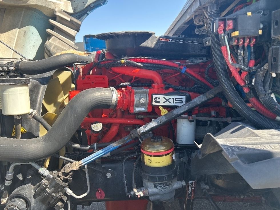 Sleeper Tractor-Heavy Duty Tractors-International-2021-LT625-El Paso-TX-748,305\n\t\tmiles-$ 32,500 - Image 21