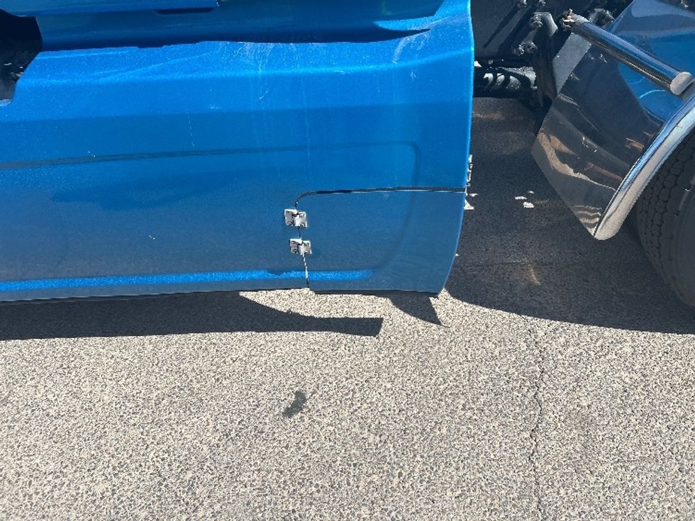 Sleeper Tractor-Heavy Duty Tractors-International-2021-LT625-El Paso-TX-748,305\n\t\tmiles-$ 32,500 - Image 22