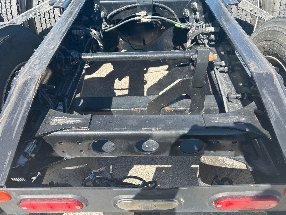 Sleeper Tractor-Heavy Duty Tractors-International-2021-LT625-El Paso-TX-748,305\n\t\tmiles-$ 32,500 - Image 6