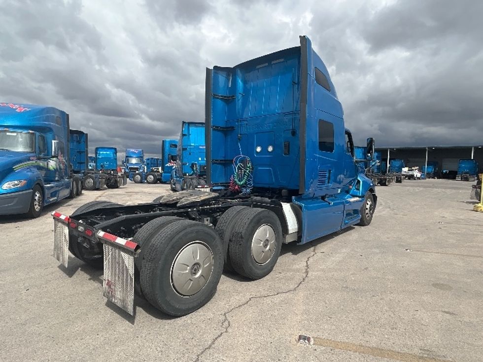 Sleeper Tractor-Heavy Duty Tractors-International-2021-LT625-El Paso-TX-751,105\n\t\tmiles-$ 31,250 - Image 7