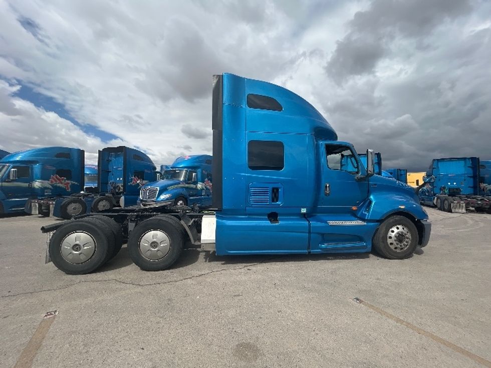 Sleeper Tractor-Heavy Duty Tractors-International-2021-LT625-El Paso-TX-751,105\n\t\tmiles-$ 31,250 - Image 8