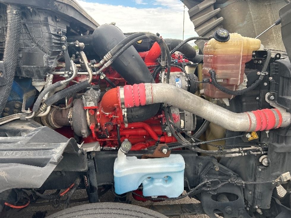 Sleeper Tractor-Heavy Duty Tractors-International-2021-LT625-El Paso-TX-752,242\n\t\tmiles-$ 30,750 - Image 20