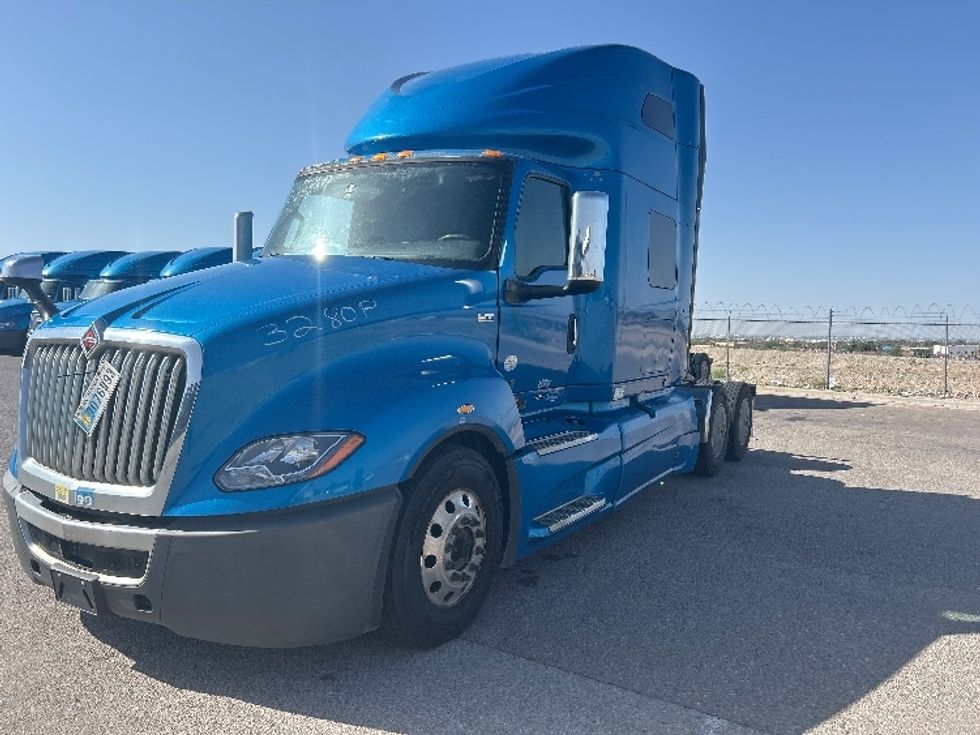 Sleeper Tractor-Heavy Duty Tractors-International-2021-LT625-El Paso-TX-757,430\n\t\tmiles-$ 30,750 - Image 3