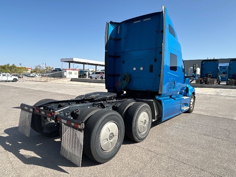 Sleeper Tractor-Heavy Duty Tractors-International-2021-LT625-El Paso-TX-757,430\n\t\tmiles-$ 30,750 - Image 7