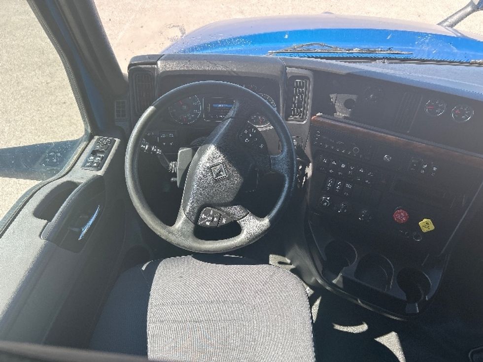 Sleeper Tractor-Heavy Duty Tractors-International-2021-LT625-El Paso-TX-758,677\n\t\tmiles-$ 30,750 - Image 11