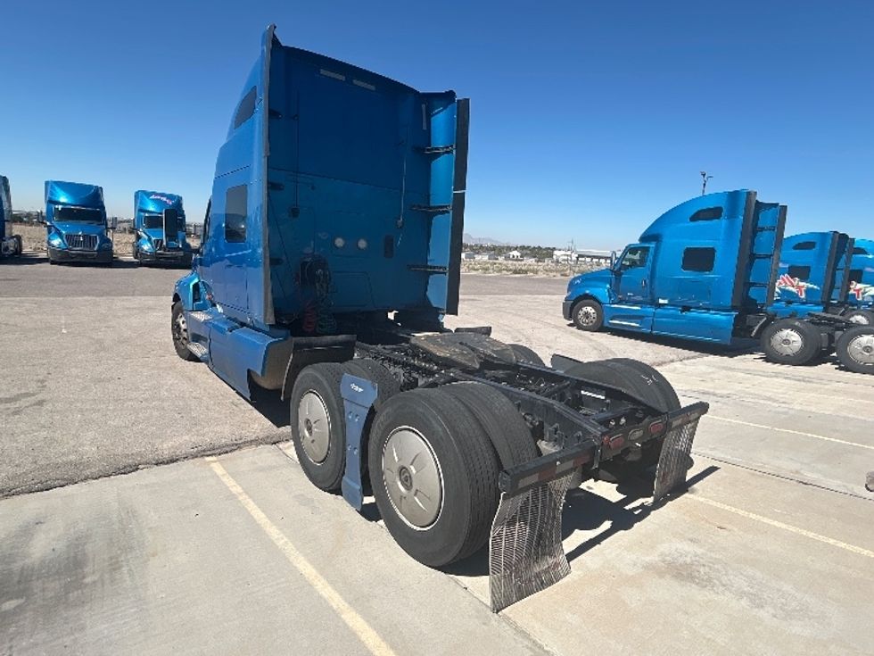Sleeper Tractor-Heavy Duty Tractors-International-2021-LT625-El Paso-TX-758,677\n\t\tmiles-$ 30,750 - Image 5