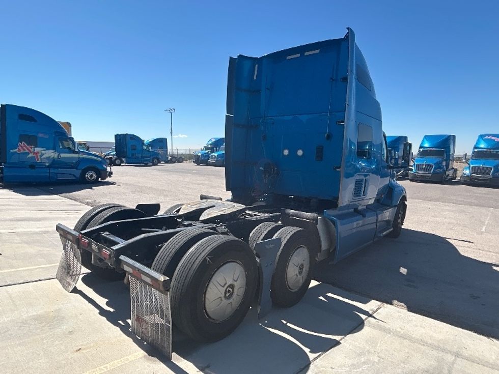 Sleeper Tractor-Heavy Duty Tractors-International-2021-LT625-El Paso-TX-758,677\n\t\tmiles-$ 30,750 - Image 7