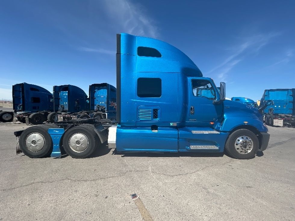 Sleeper Tractor-Heavy Duty Tractors-International-2021-LT625-El Paso-TX-758,761\n\t\tmiles-$ 34,250 - Image 8