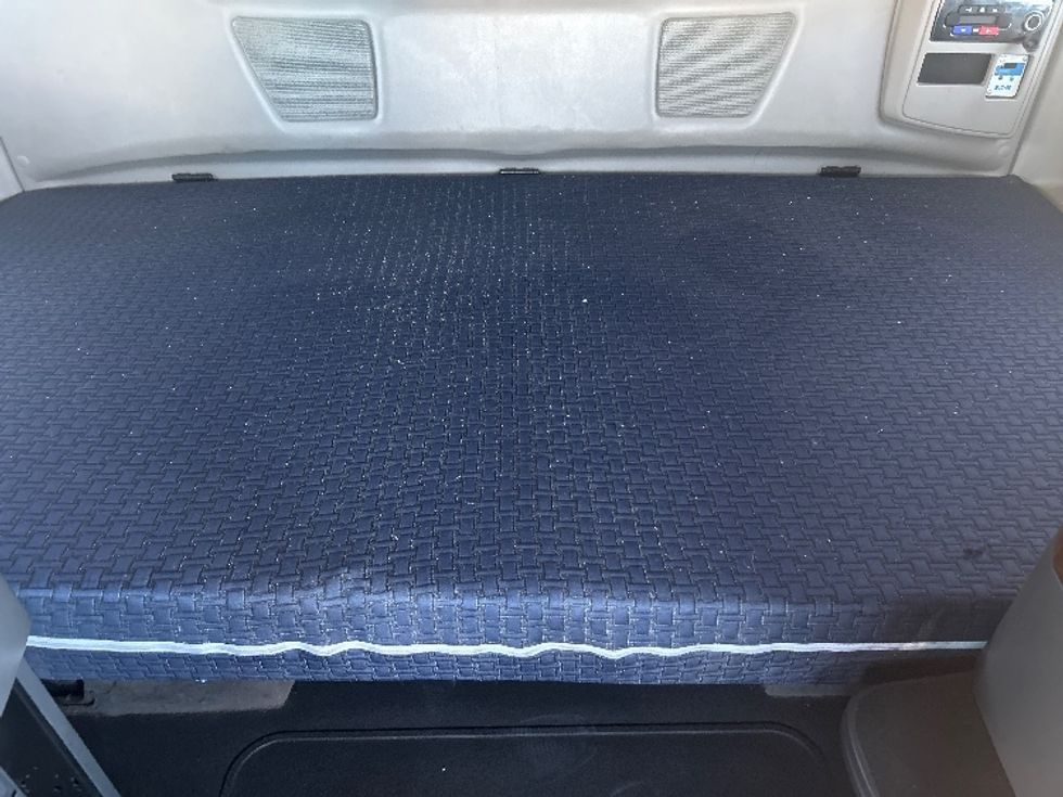 Sleeper Tractor-Heavy Duty Tractors-International-2021-LT625-El Paso-TX-762,756\n\t\tmiles-$ 27,750 - Image 17