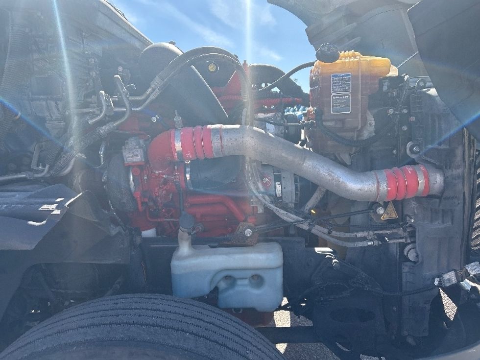 Sleeper Tractor-Heavy Duty Tractors-International-2021-LT625-El Paso-TX-763,864\n\t\tmiles-$ 27,750 - Image 20