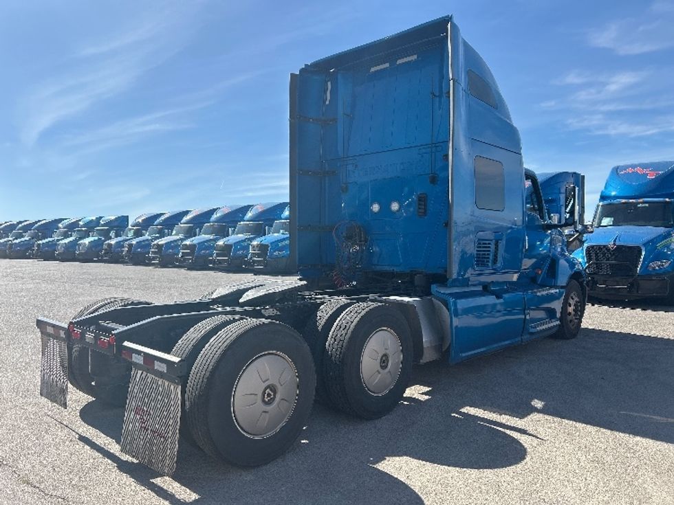 Sleeper Tractor-Heavy Duty Tractors-International-2021-LT625-El Paso-TX-763,864\n\t\tmiles-$ 27,750 - Image 7