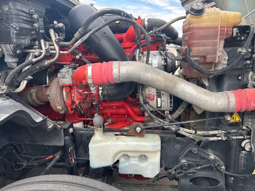 Sleeper Tractor-Heavy Duty Tractors-International-2021-LT625-El Paso-TX-763,985\n\t\tmiles-$ 30,750 - Image 20