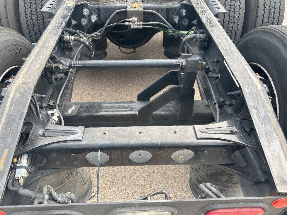 Sleeper Tractor-Heavy Duty Tractors-International-2021-LT625-El Paso-TX-763,985\n\t\tmiles-$ 30,750 - Image 6