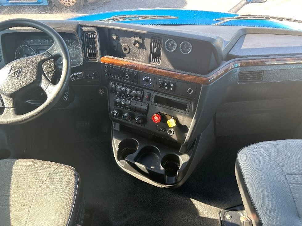 Sleeper Tractor-Heavy Duty Tractors-International-2021-LT625-El Paso-TX-764,322\n\t\tmiles-$ 27,750 - Image 12