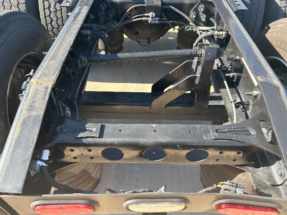 Sleeper Tractor-Heavy Duty Tractors-International-2021-LT625-El Paso-TX-764,322\n\t\tmiles-$ 27,750 - Image 6