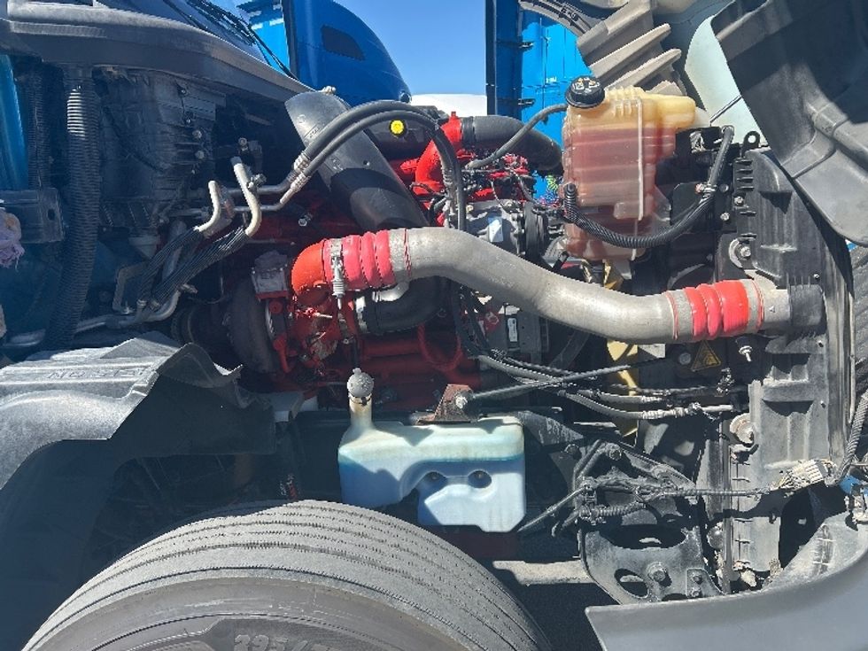 Sleeper Tractor-Heavy Duty Tractors-International-2021-LT625-El Paso-TX-764,537\n\t\tmiles-$ 33,250 - Image 20