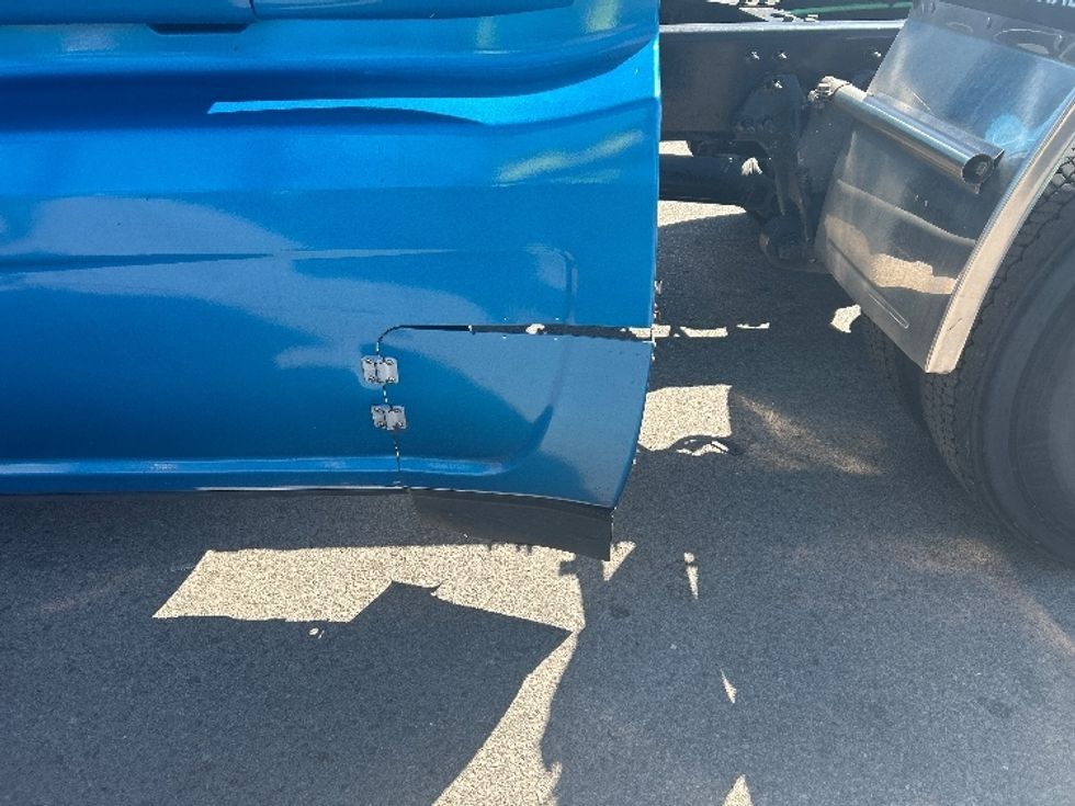 Sleeper Tractor-Heavy Duty Tractors-International-2021-LT625-El Paso-TX-764,537\n\t\tmiles-$ 33,250 - Image 22