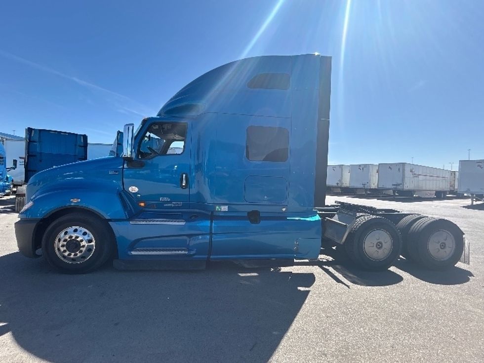 Sleeper Tractor-Heavy Duty Tractors-International-2021-LT625-El Paso-TX-764,723\n\t\tmiles-$ 34,250 - Image 4