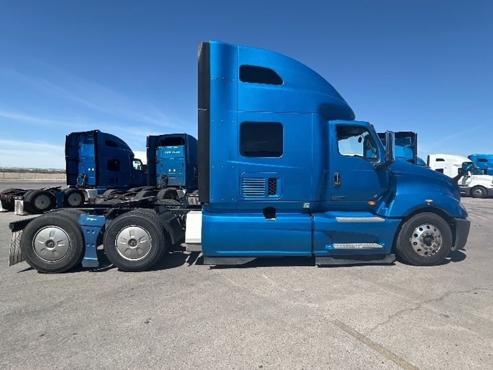 Sleeper Tractor-Heavy Duty Tractors-International-2021-LT625-El Paso-TX-764,723\n\t\tmiles-$ 34,250 - Image 8