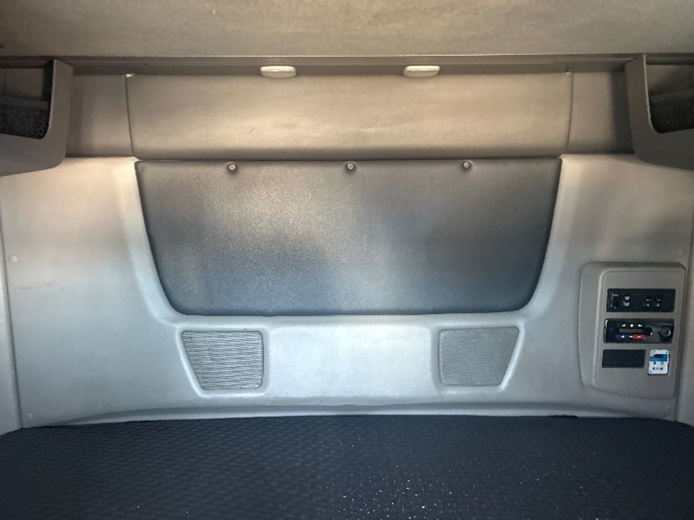 Sleeper Tractor-Heavy Duty Tractors-International-2021-LT625-El Paso-TX-765,391\n\t\tmiles-$ 33,250 - Image 16