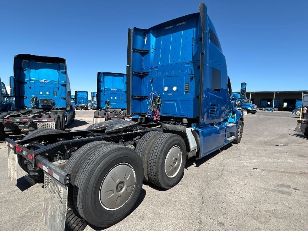 Sleeper Tractor-Heavy Duty Tractors-International-2021-LT625-El Paso-TX-765,391\n\t\tmiles-$ 33,250 - Image 7