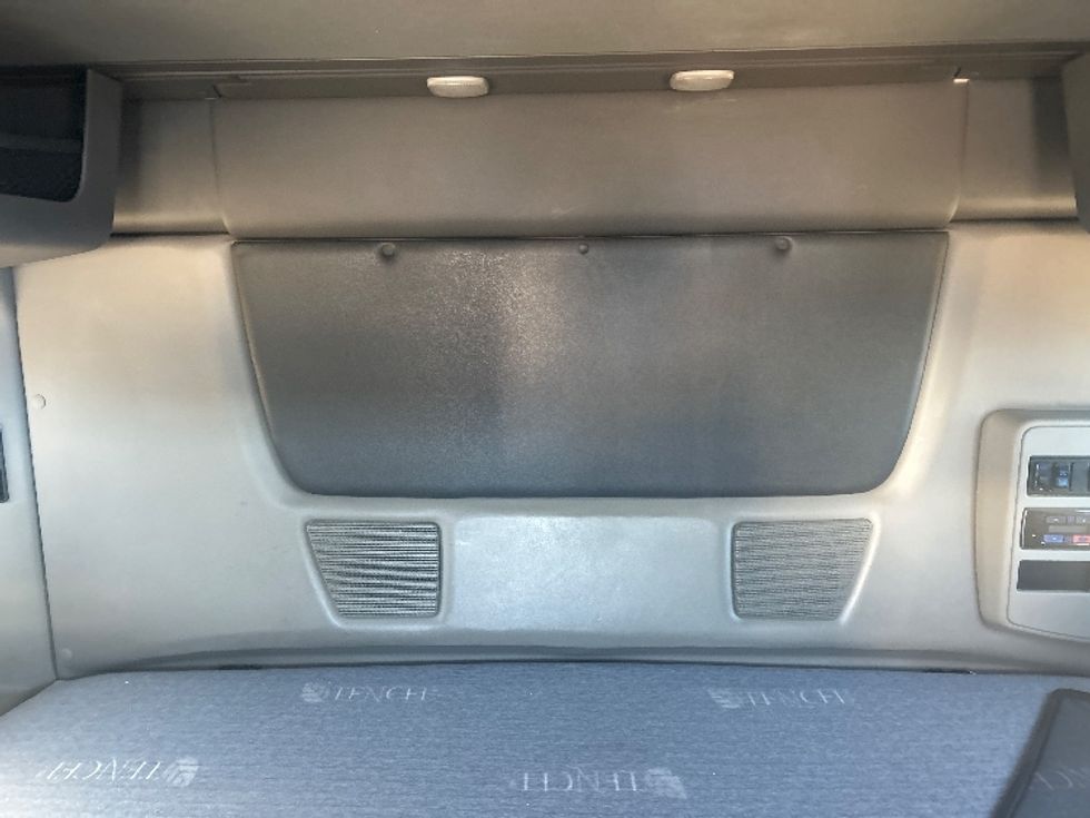 Sleeper Tractor-Heavy Duty Tractors-International-2021-LT625-El Paso-TX-766,396\n\t\tmiles-$ 33,250 - Image 16