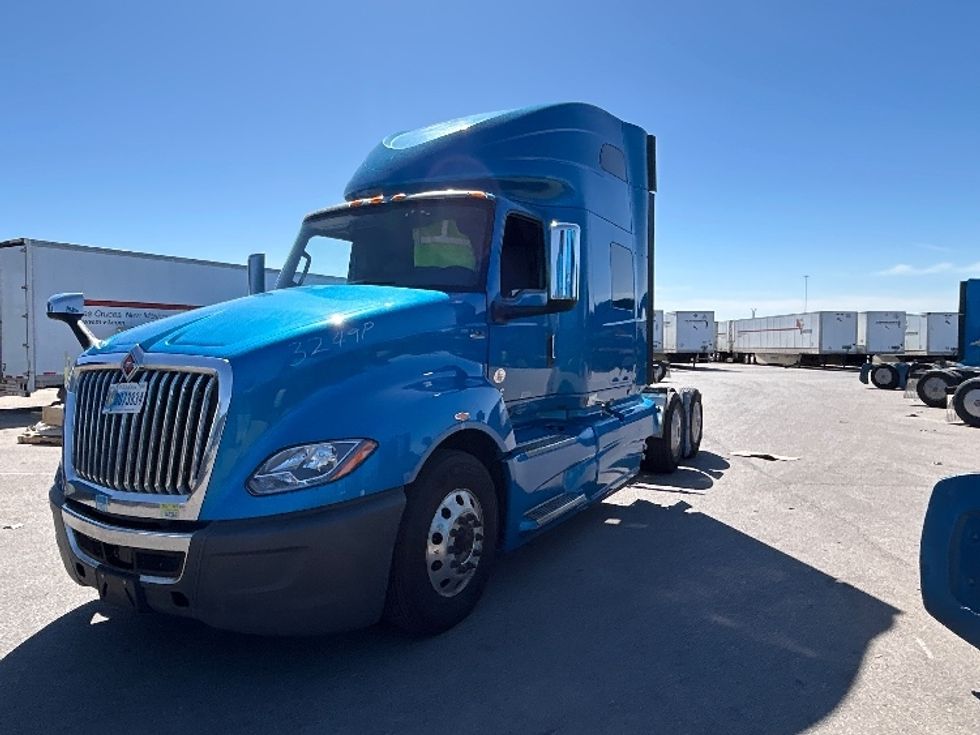 Sleeper Tractor-Heavy Duty Tractors-International-2021-LT625-El Paso-TX-766,396\n\t\tmiles-$ 33,250 - Image 3