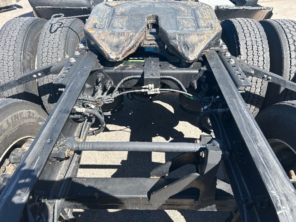 Sleeper Tractor-Heavy Duty Tractors-International-2021-LT625-El Paso-TX-766,396\n\t\tmiles-$ 33,250 - Image 6