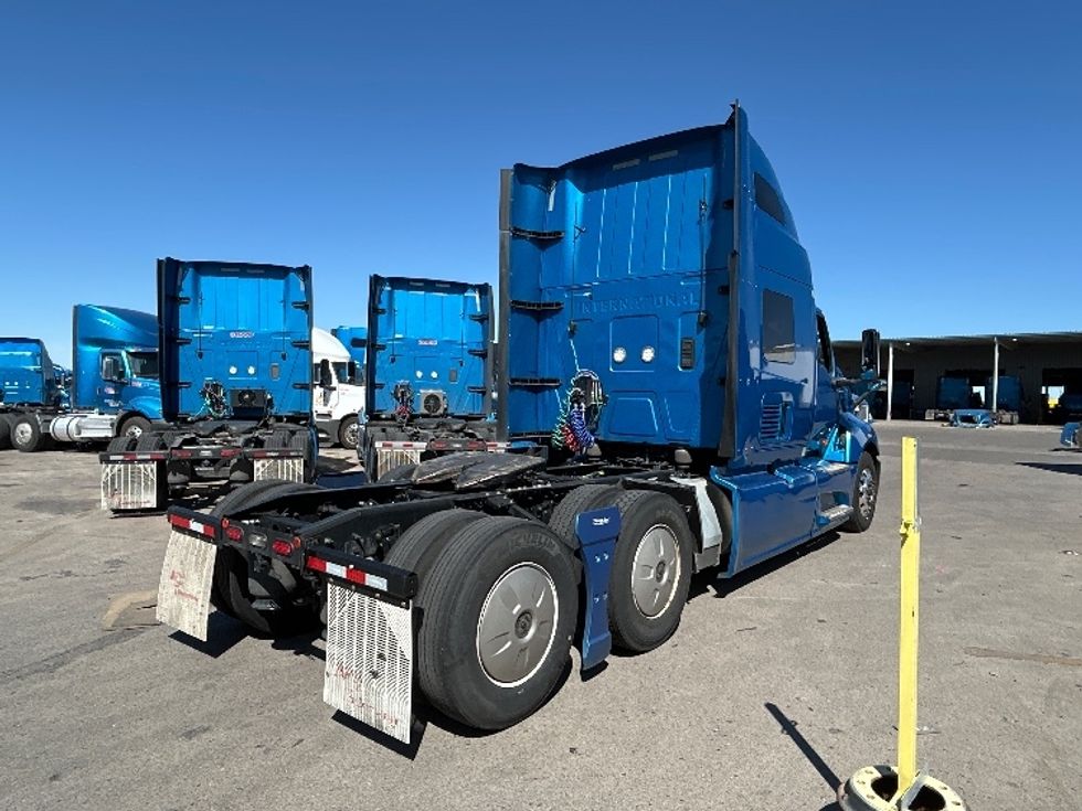 Sleeper Tractor-Heavy Duty Tractors-International-2021-LT625-El Paso-TX-766,396\n\t\tmiles-$ 33,250 - Image 7