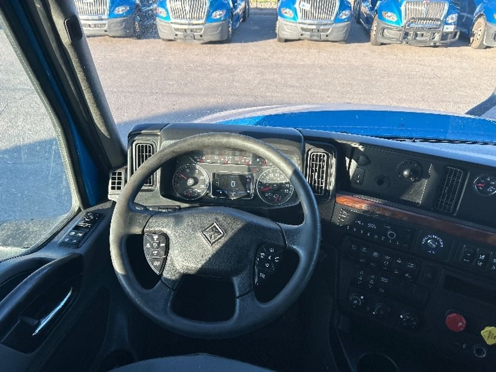 Sleeper Tractor-Heavy Duty Tractors-International-2021-LT625-El Paso-TX-767,876\n\t\tmiles-$ 30,750 - Image 11