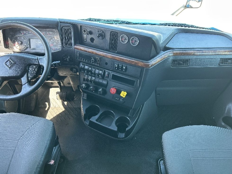 Sleeper Tractor-Heavy Duty Tractors-International-2021-LT625-El Paso-TX-767,944\n\t\tmiles-$ 27,750 - Image 12