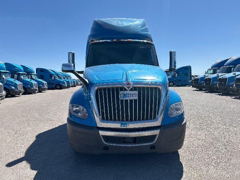 Sleeper Tractor-Heavy Duty Tractors-International-2021-LT625-El Paso-TX-767,944\n\t\tmiles-$ 27,750 - Image 2