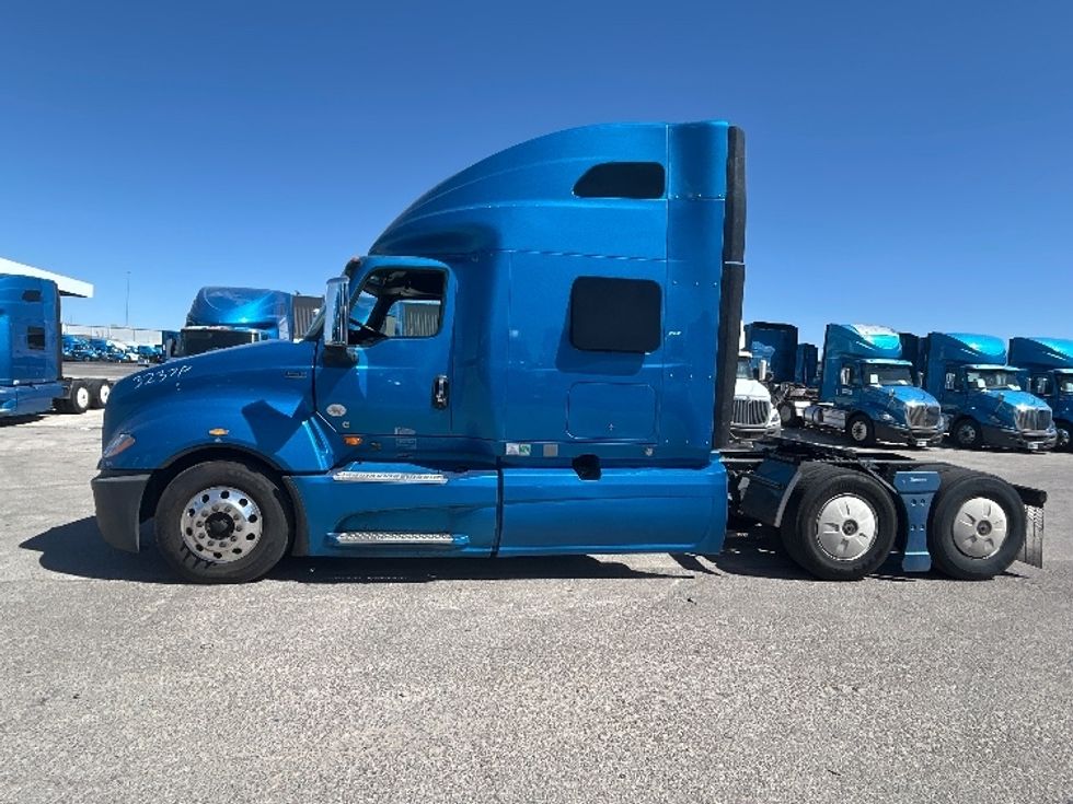 Sleeper Tractor-Heavy Duty Tractors-International-2021-LT625-El Paso-TX-767,944\n\t\tmiles-$ 27,750 - Image 4